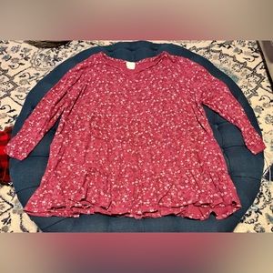 Thermal long sleeve flowy shirt from Francesca’s. Burgundy color. Size 3X